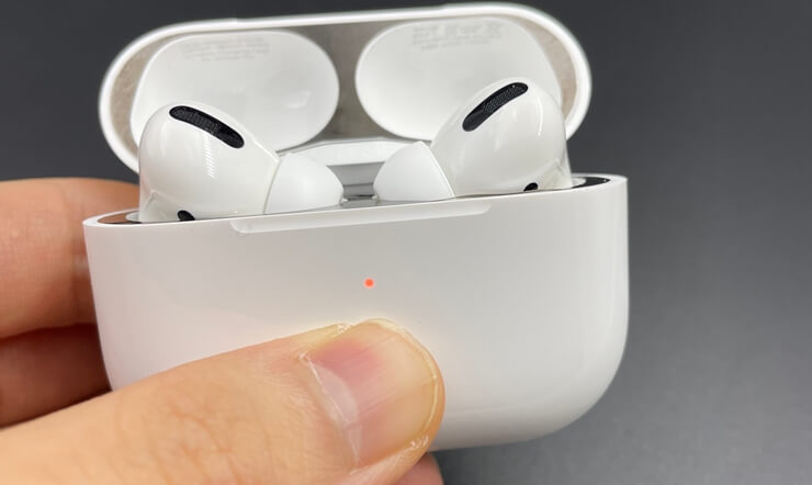 Reset AirPods and AirPods Pro 4